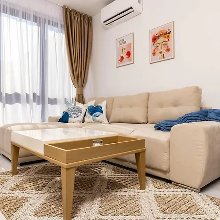 Bright & Quiet 1br In Plovdiv's South District By Flat Manаger *