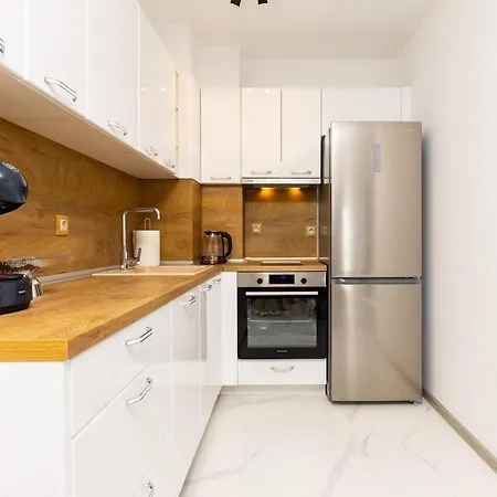 Bright & Quiet 1br In Plovdiv's South District By Flat Manаger *