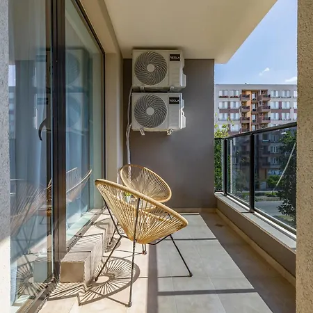 Bright & Quiet 1br In Plovdiv's South District By Flat Manаger Appartement *